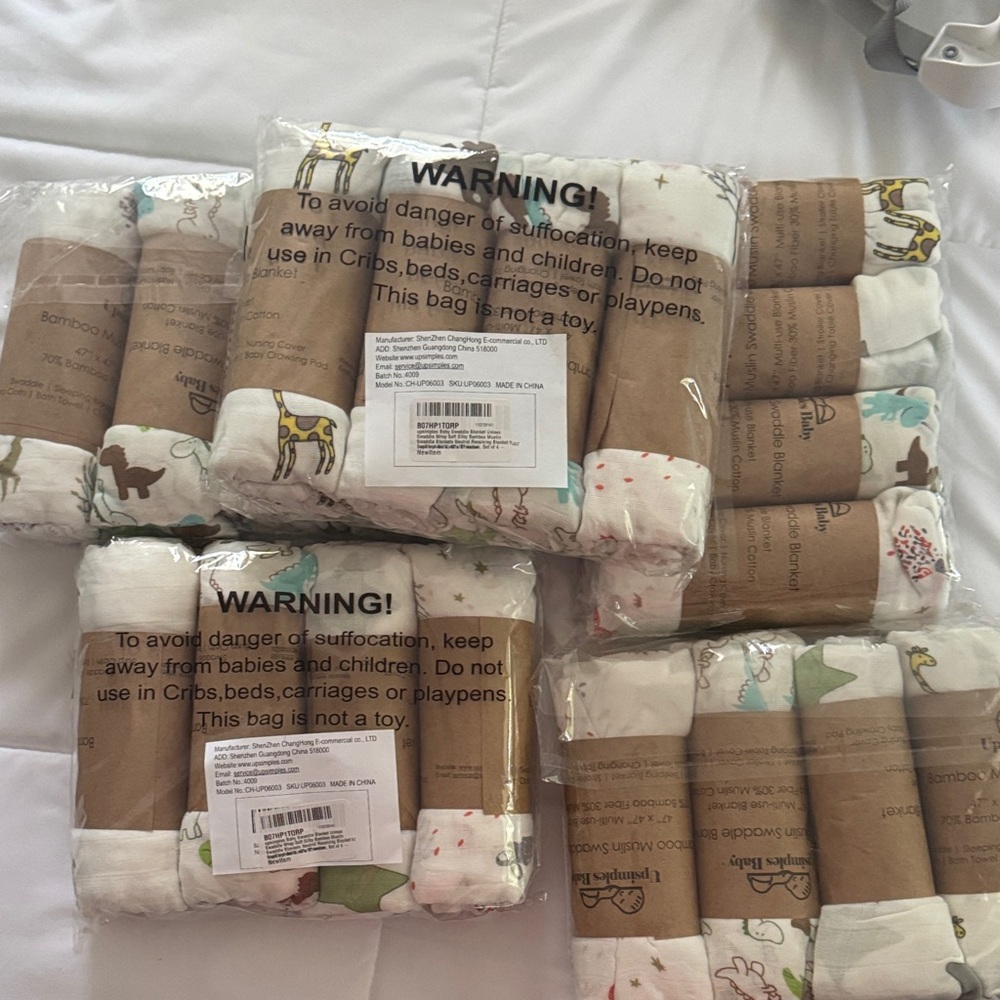 Bamboo Muslin Baby Swaddle Set - White and Brown